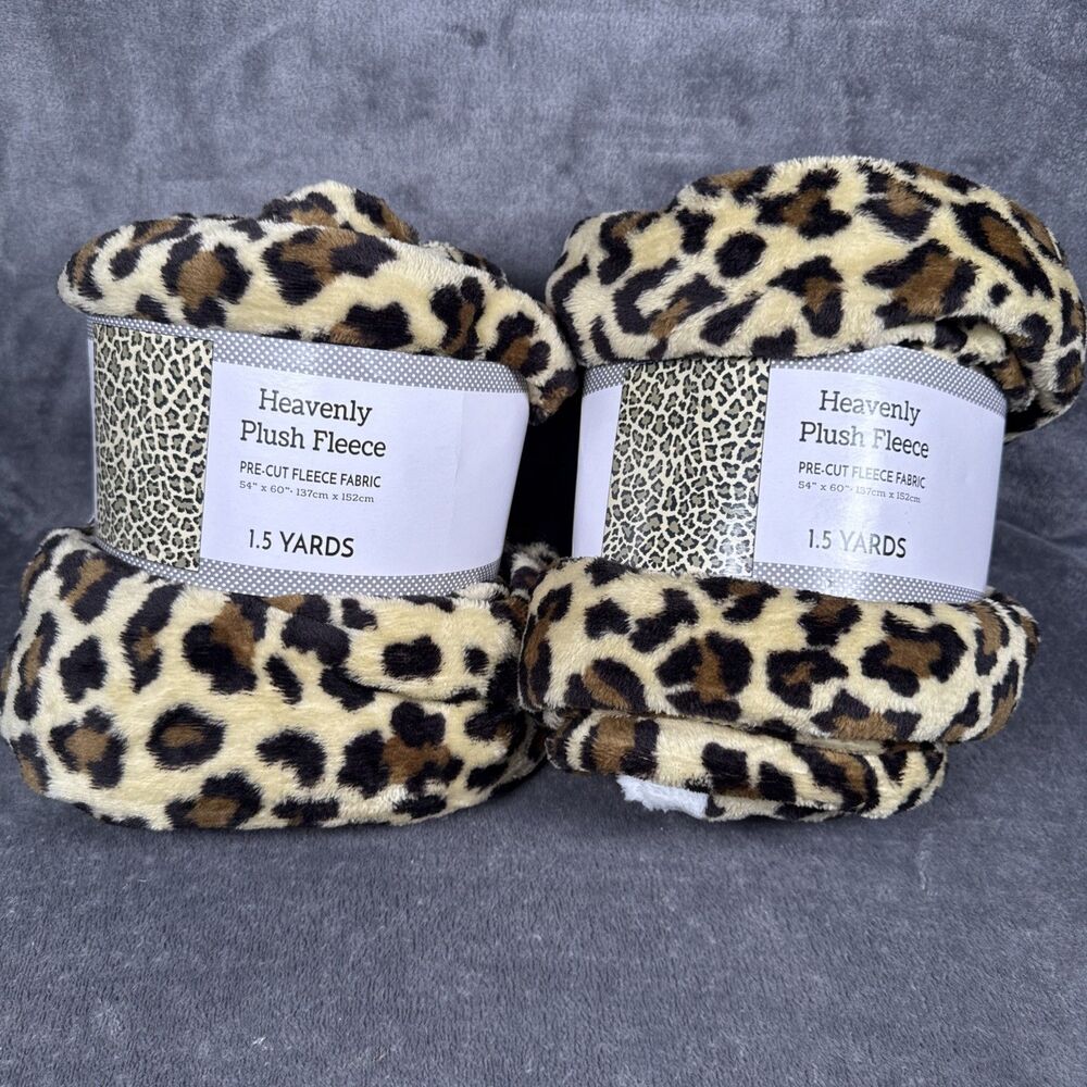 Leopard Heavenly Plush Fleece David Textiles Fabric (1.5 Yard, Pre-Cut) Lot Of 2